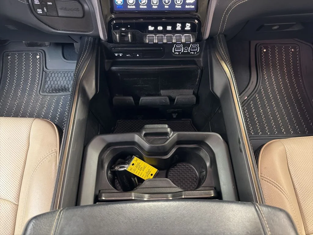 Used 2019 Diamond Black Crystal Pearlcoat Ram Limited image 20