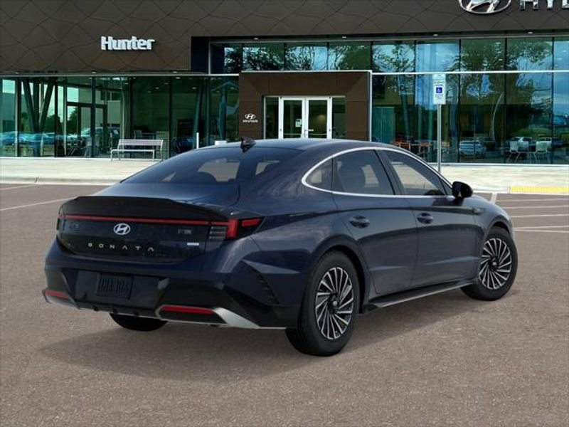 Certified Used 2026 Carbon Blue Hyundai SEL image 4