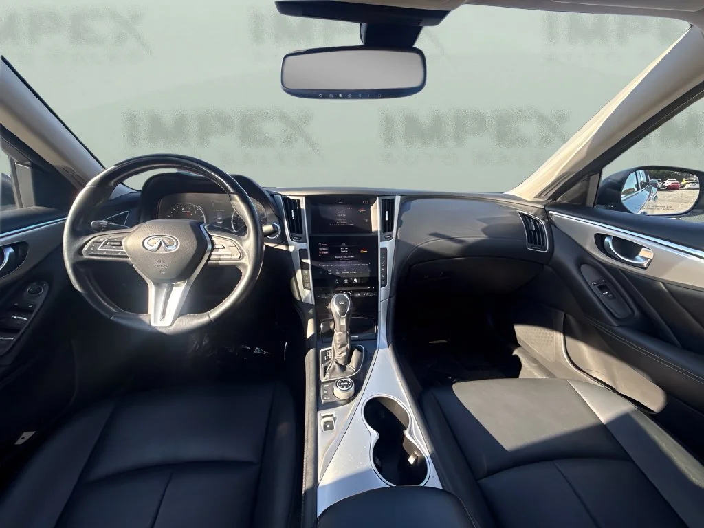 Used 2020 Silver INFINITI 3.0t LUXE image 12