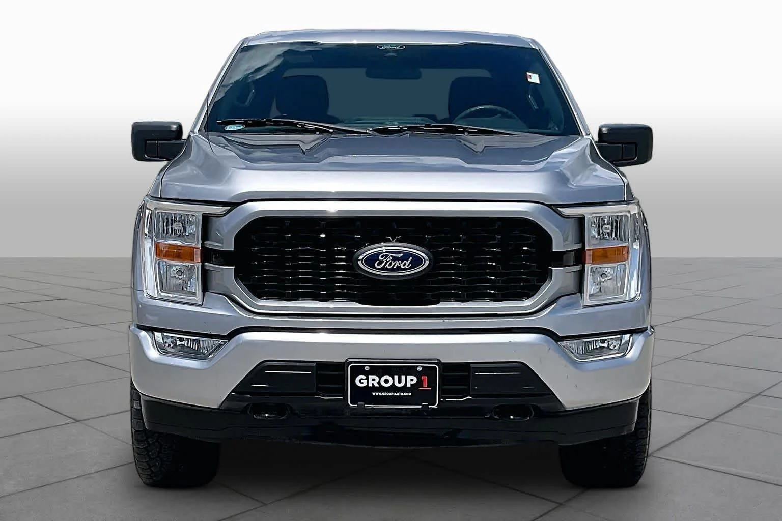 Used 2021 Iconic Silver Ford XL image 4