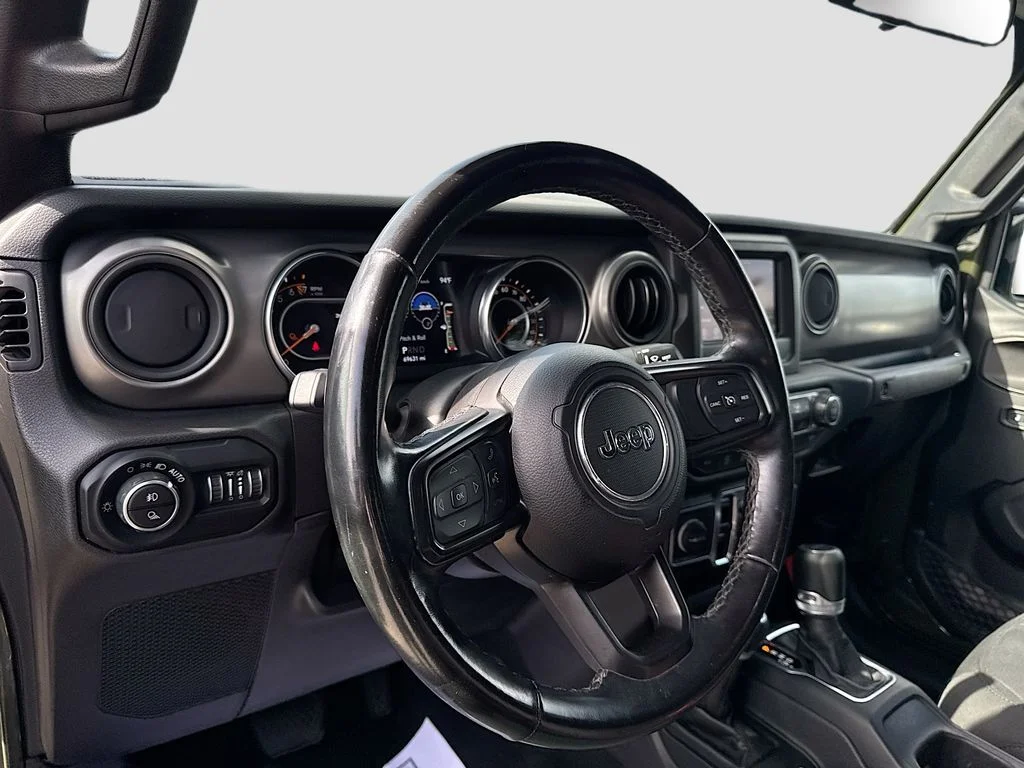 Used 2021 Green Jeep Willys image 11