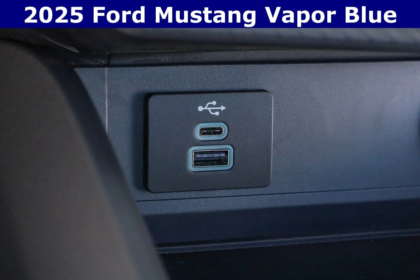 2025 Ford Mustang EcoBoost Fastback - Photo 19