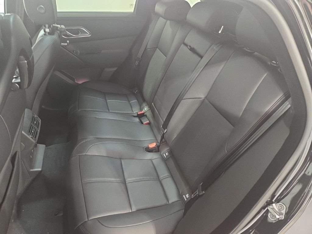 New 2026 Santorini Black LAND ROVER S image 24