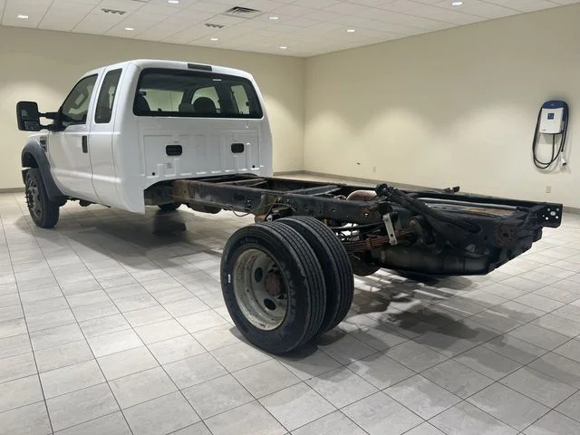 Used 2008 White Ford XL image 3