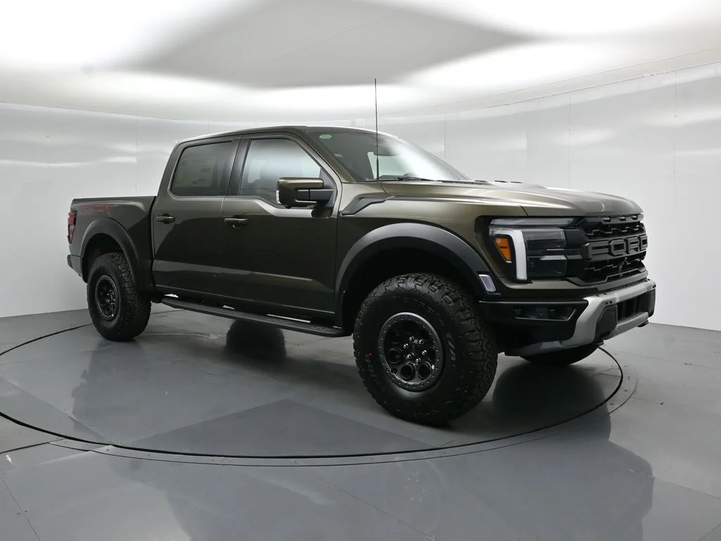 New 2026 Shelter Green Ford Raptor image 27