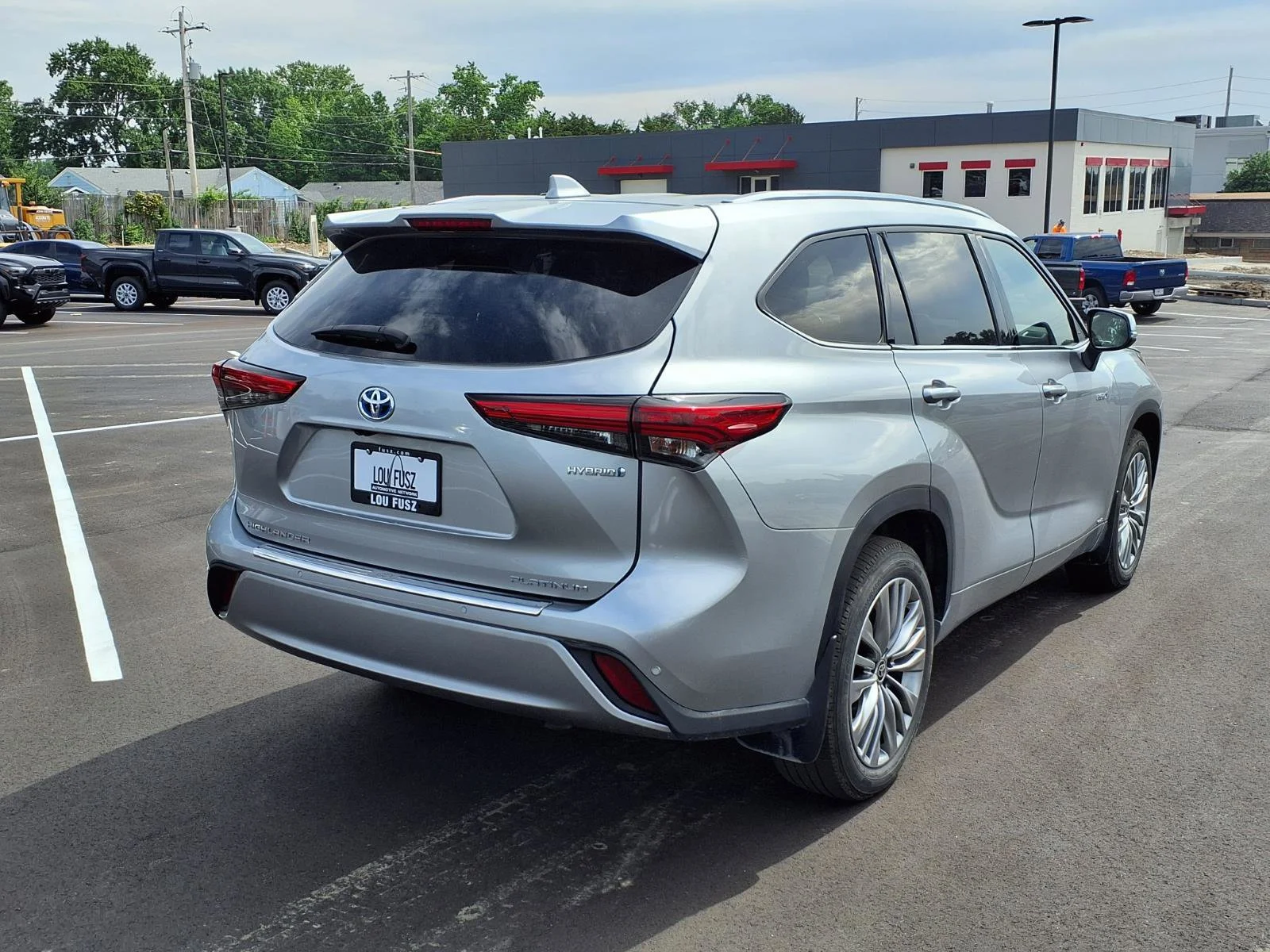 Used 2021 Celestial Silver Metallic Toyota Hybrid Platinum image 4