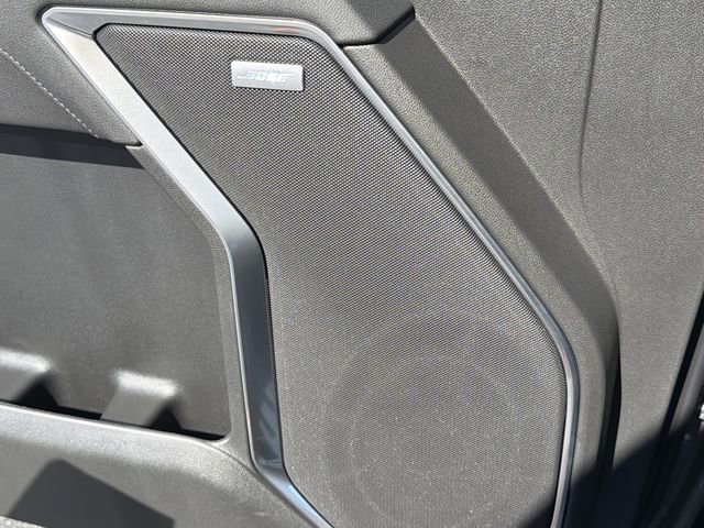 2026 GMC Sierra 1500 SLT - Photo 23