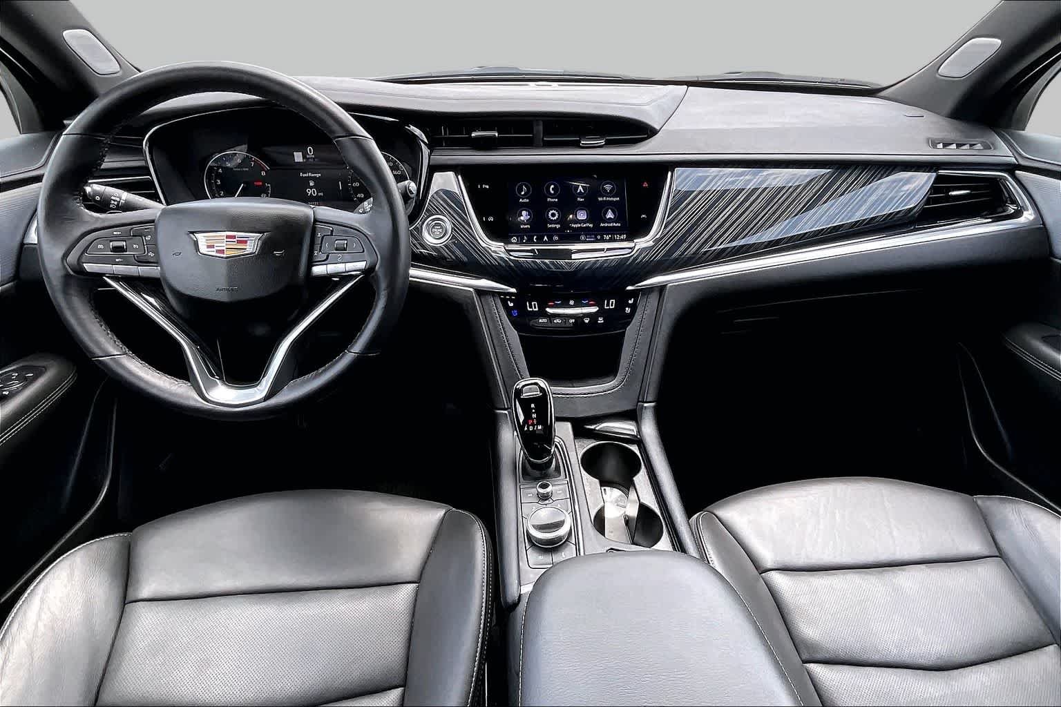 Used 2024 Crystal White Tricoat Cadillac FWD Premium Luxury image 16