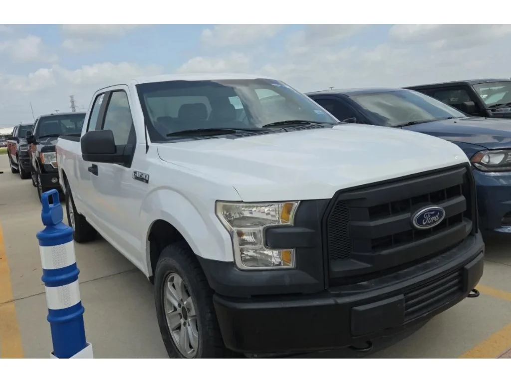 Used 2017 Oxford White Ford XL image 8