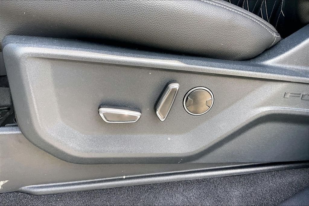 New 2026 Ford F-150 Lariat 4D SuperCrew