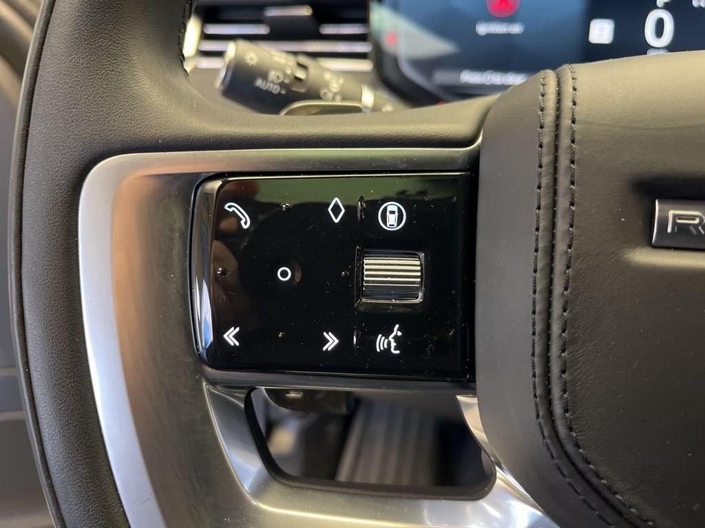 2025 Land Rover Range Rover SE - Photo 15