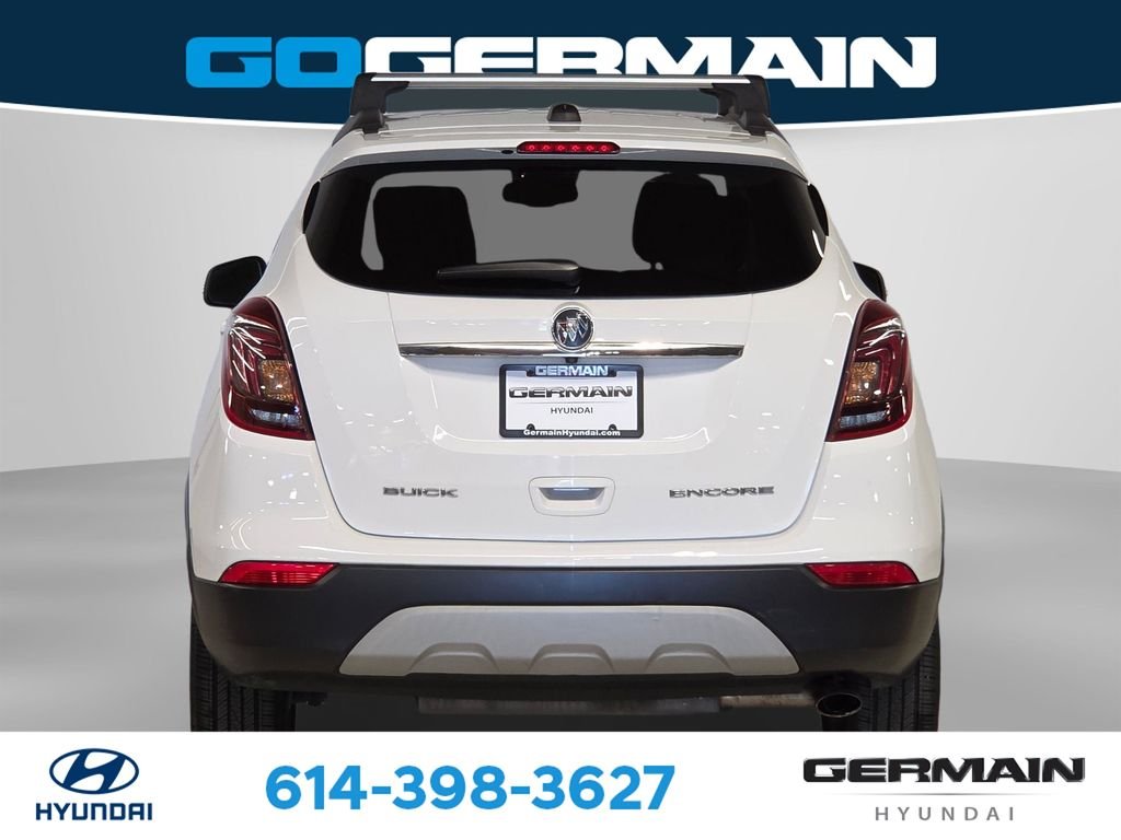 Used 2018 White Buick Preferred image 9