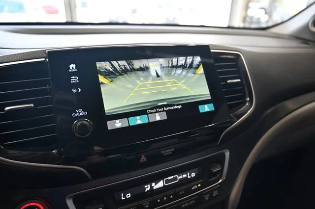Used 2020 Gray Honda 2WD EX-L image 16