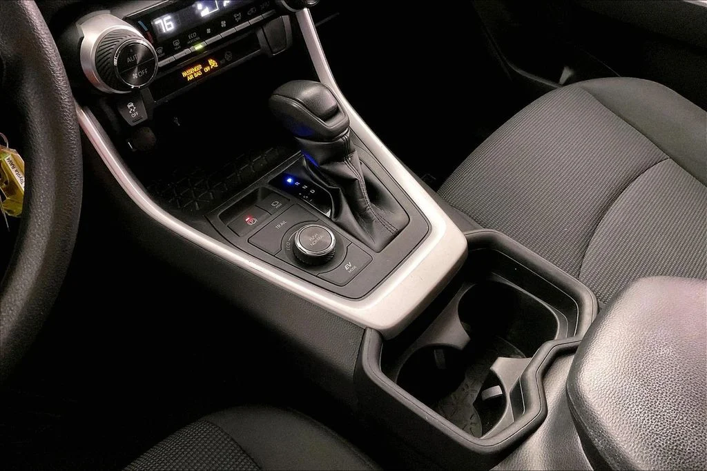 Certified Used 2021 Silver Toyota LE image 19