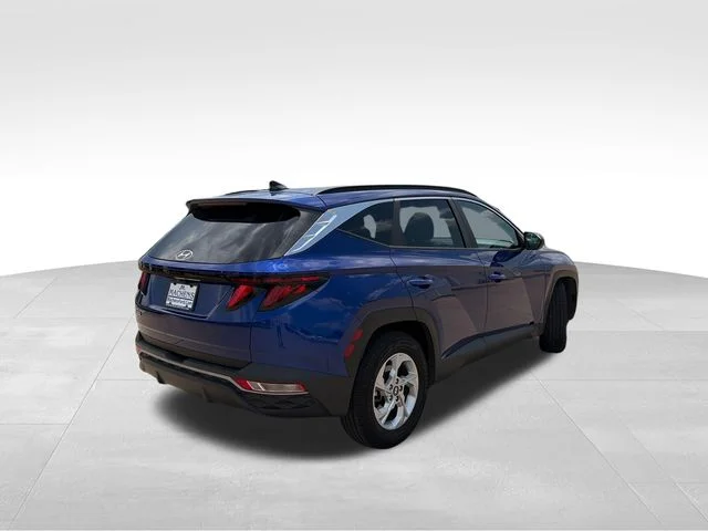 Used 2024 Blue Hyundai SEL image 6
