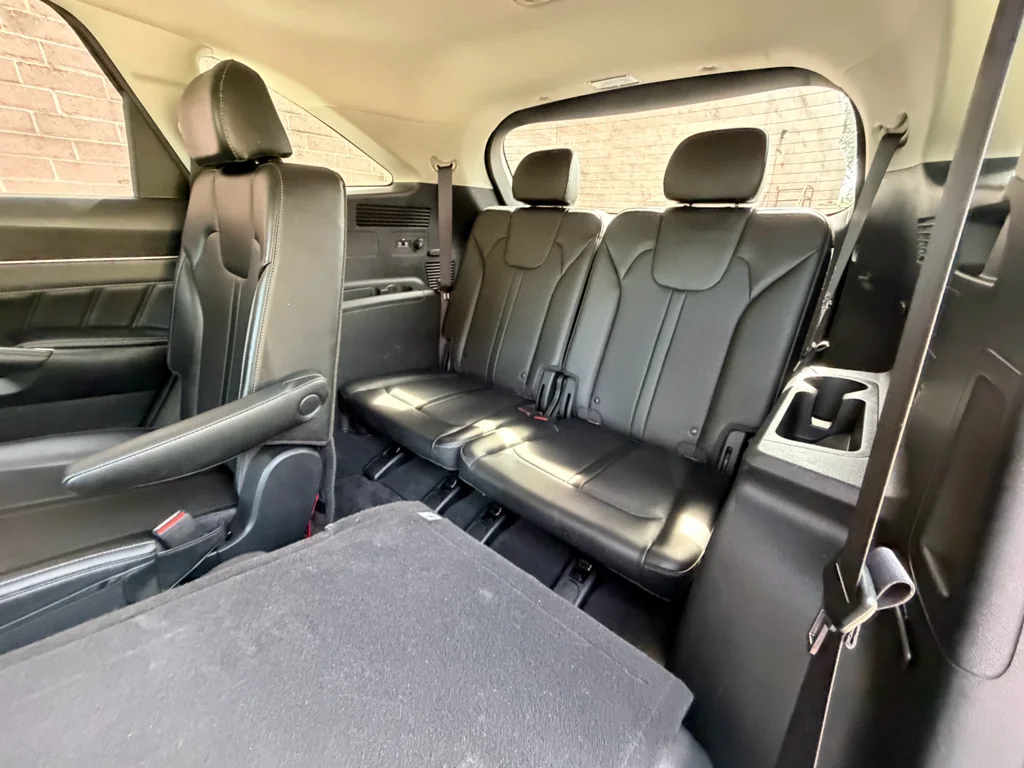 Used 2021 Passion Red Tintcoat Kia SX image 17