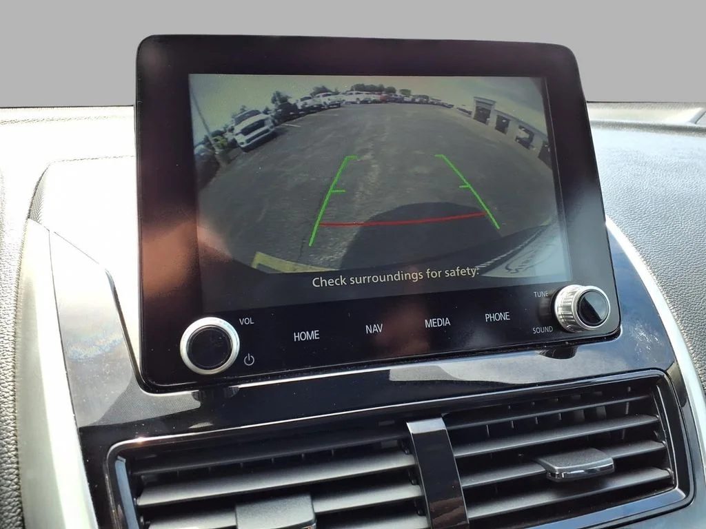 Used 2024 Black Mitsubishi  image 6