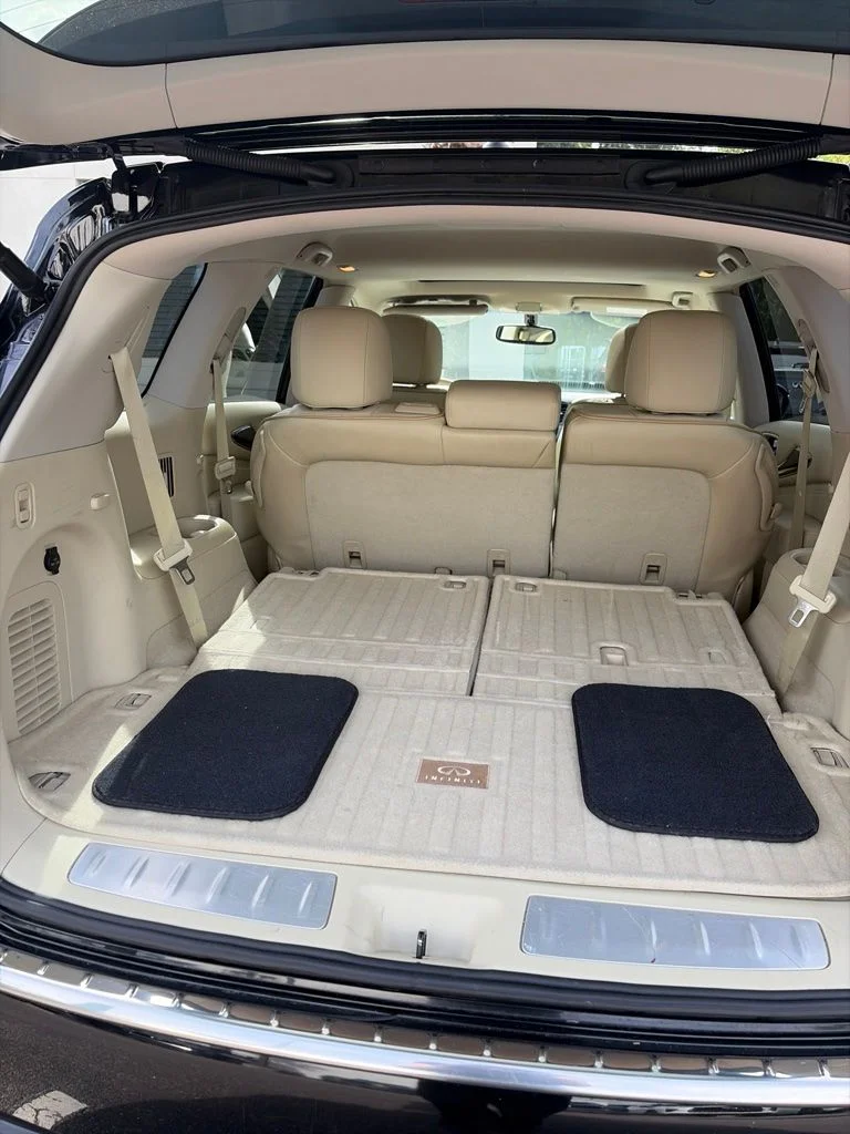 Used 2014 Black Obsidian INFINITI Base image 11