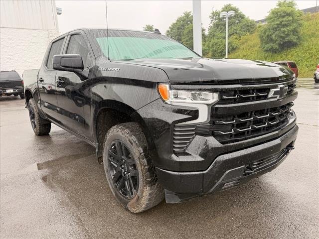 Used 2023 Black Chevrolet RST image 4