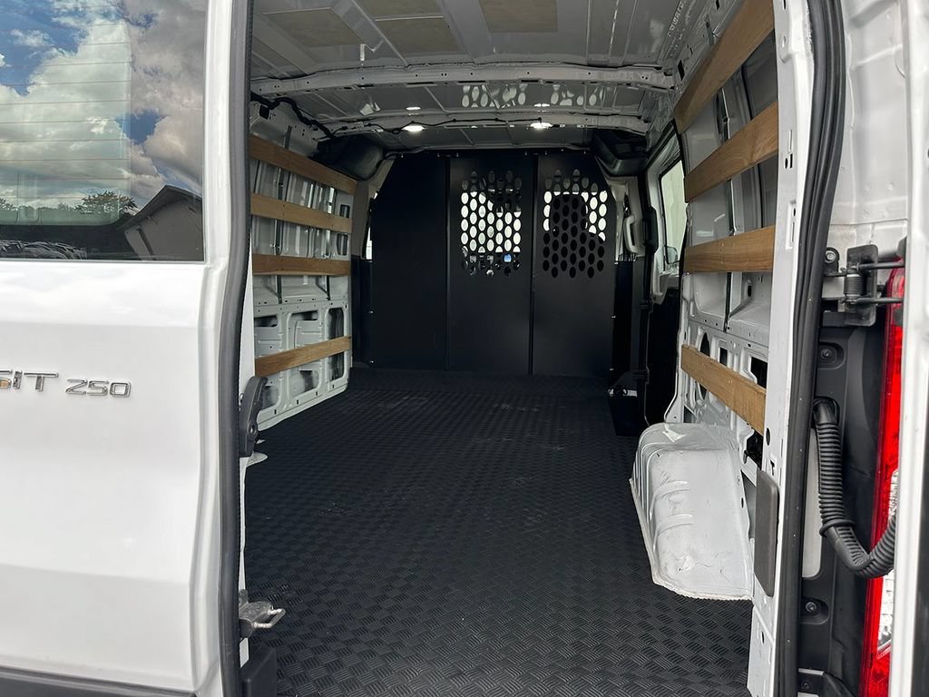 Used 2025 White Ford T250 image 14