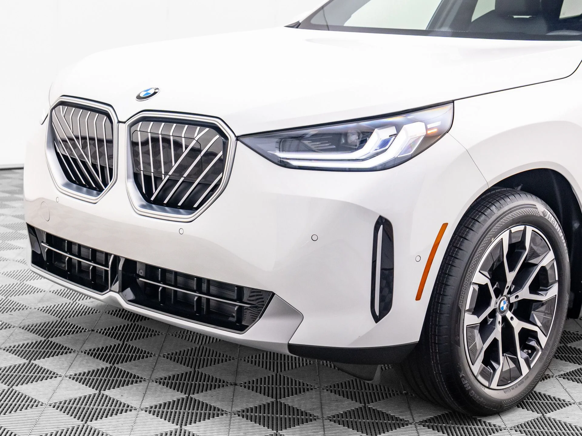 Certified Used 2026 White BMW 30 xDrive image 34