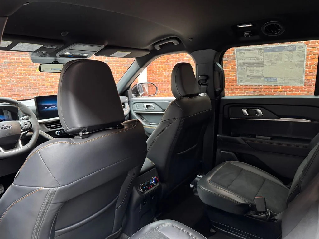 New 2026 Agate Black Metallic Ford Tremor® image 24