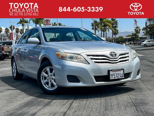 2011 Toyota Camry LE