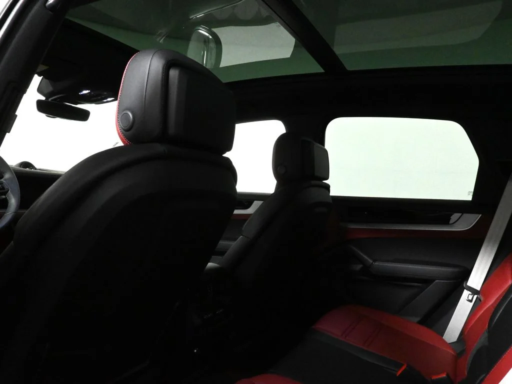 Used 2026  Porsche S image 36