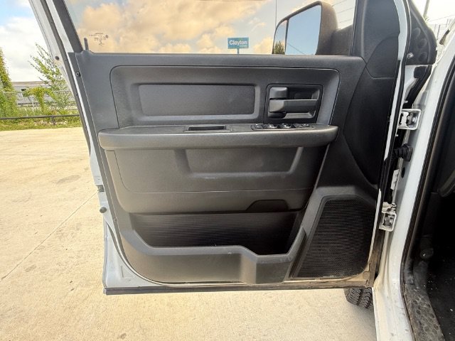 Used 2018 Bright White Clearcoat Ram Tradesman image 23
