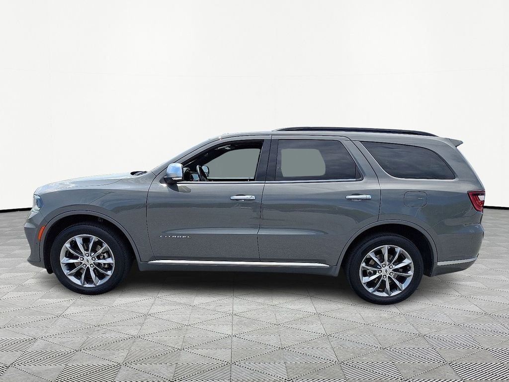 Used 2022 Gray Dodge Citadel image 4