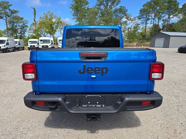 New 2026 Hydro Blue Pearl-Coat Exterior Paint Jeep Sport S image 5