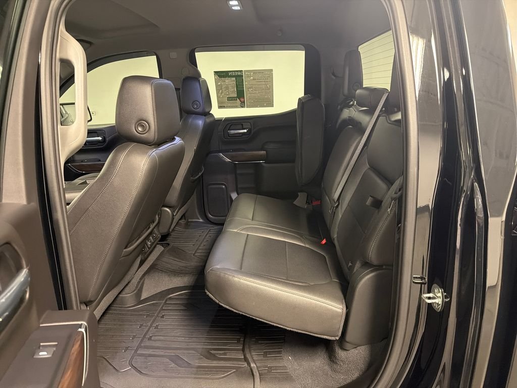 Used 2021 Black GMC SLT image 32