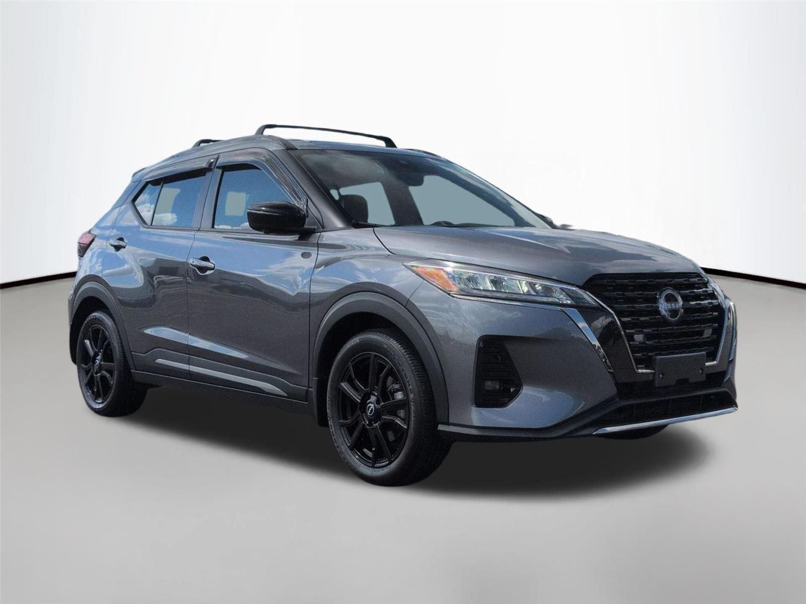 Used 2024 Gun Metallic Nissan SR image 7