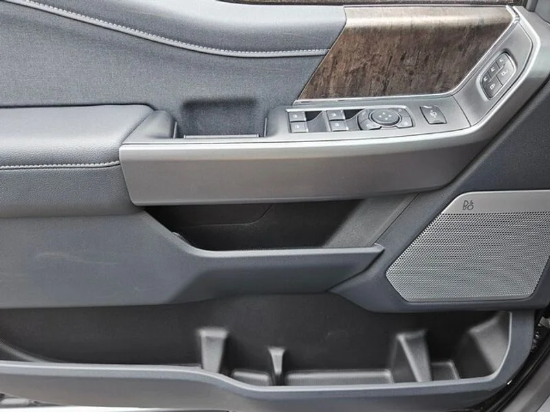 New 2026 Carbonized Gray Metallic Ford F-250® Lariat® image 33