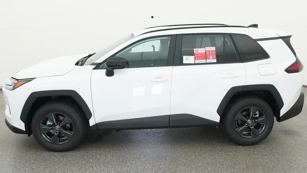 New 2026 Ice Cap Toyota LE image 3