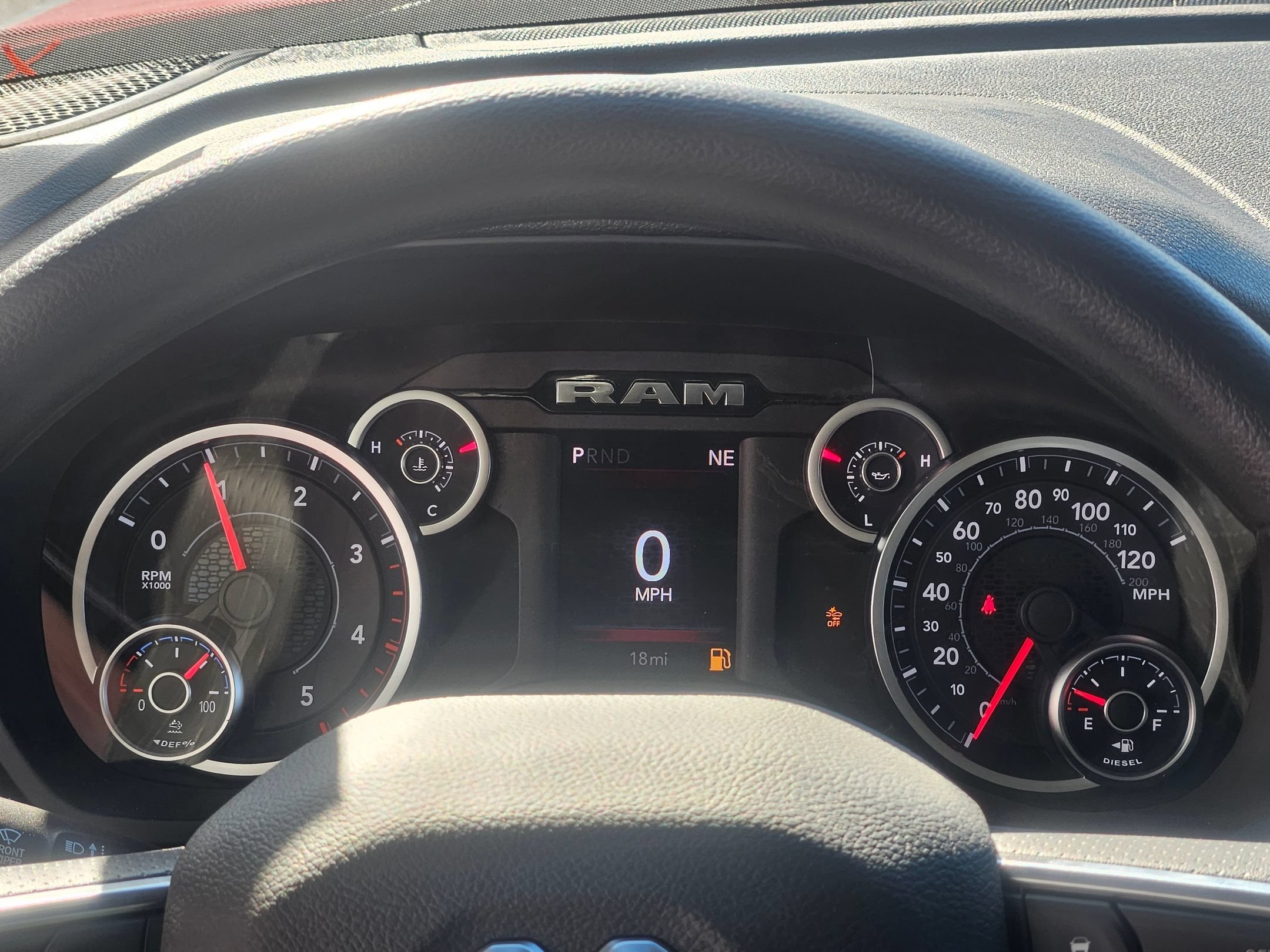 2026 RAM 2500 Tradesman - Photo 14