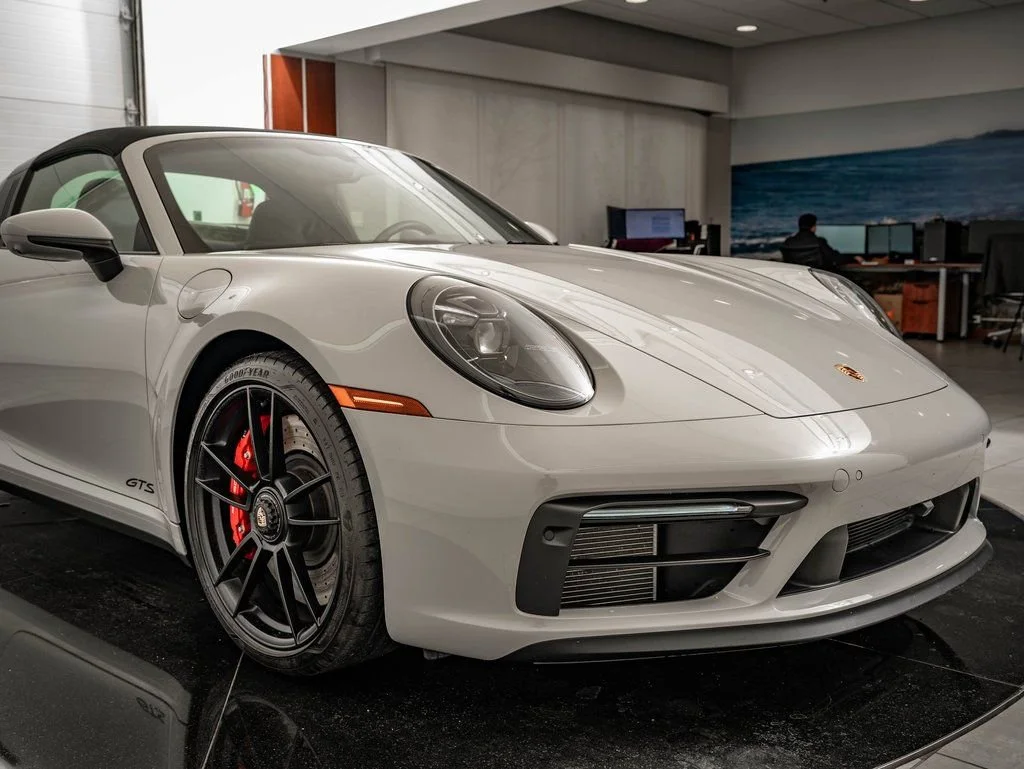 Used 2022 Chalk Porsche Targa 4 GTS image 18