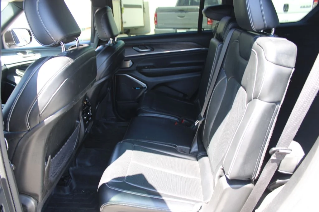 Used 2021 Silver Jeep Overland image 17