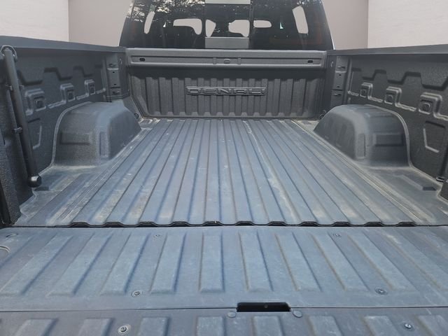 Used 2024 Onyx Black GMC Denali image 39