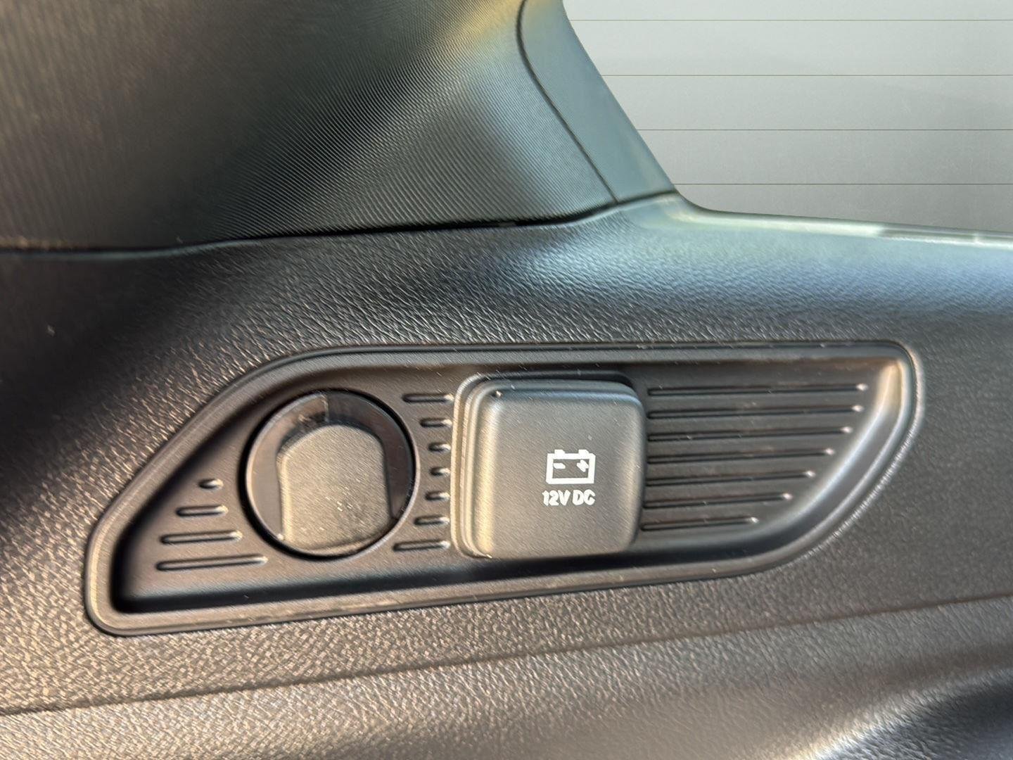 New 2026 Baltic Gray Metallic Clearcoat Jeep Laredo Altitude image 31