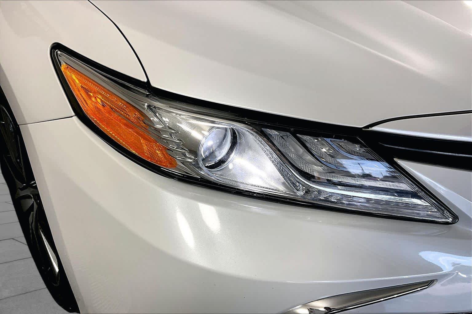 Used 2023 Wind Chill Pearl Toyota XLE image 25