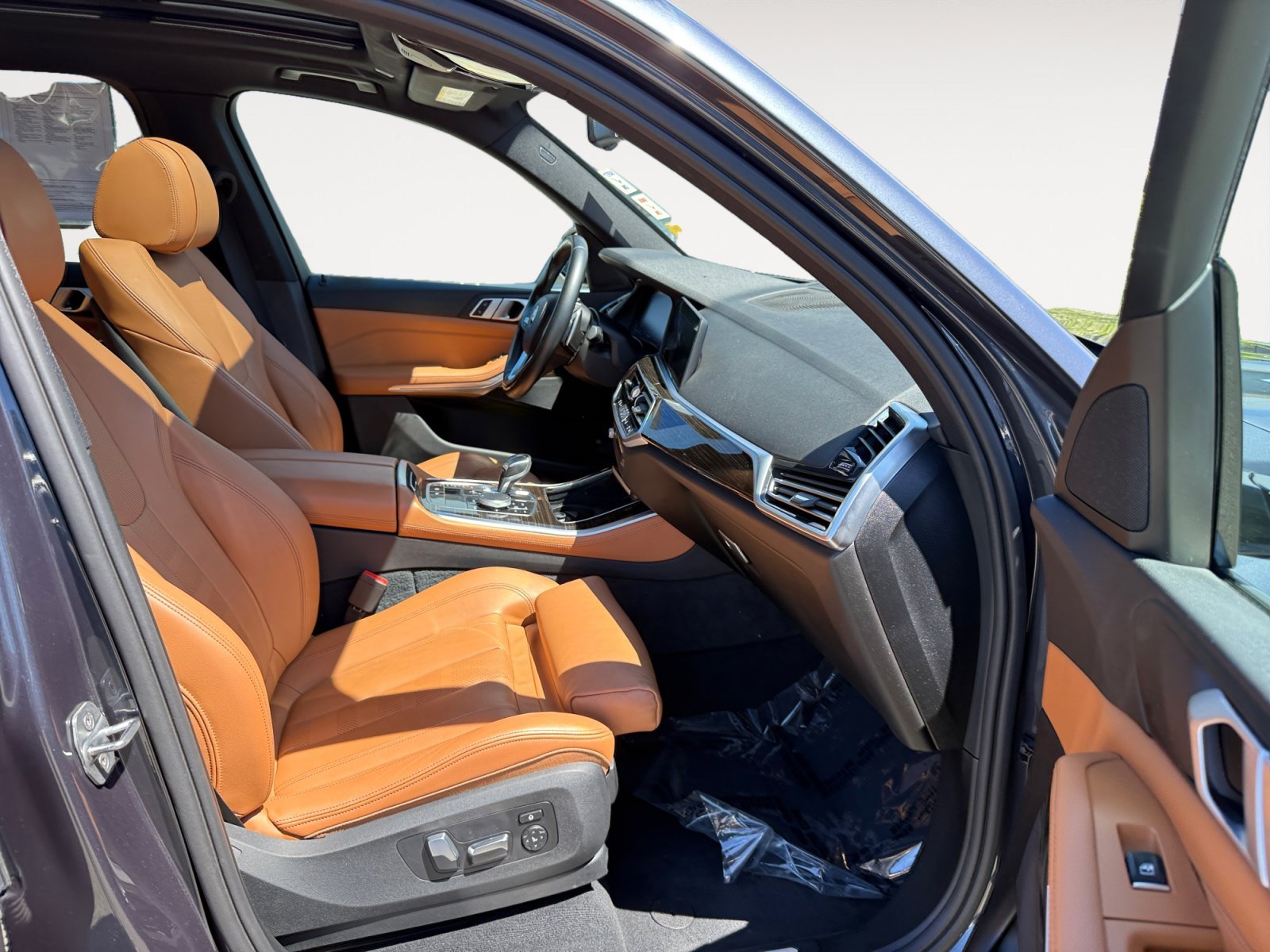 Used 2019 Arctic Gray Metallic BMW xDrive40i image 19