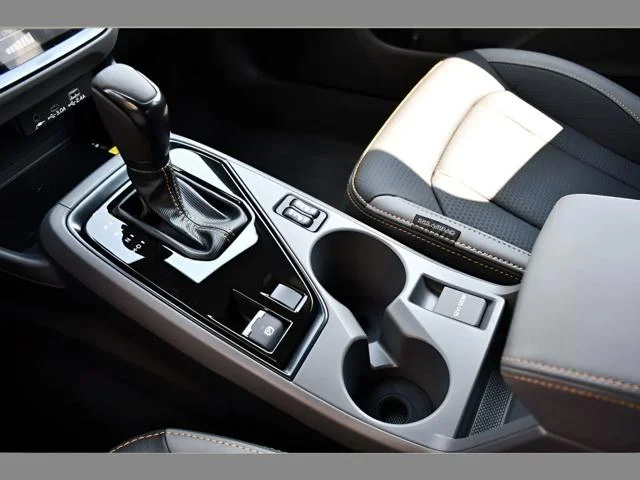 New 2026 LITHIUM RED PEARL Subaru Wilderness image 31