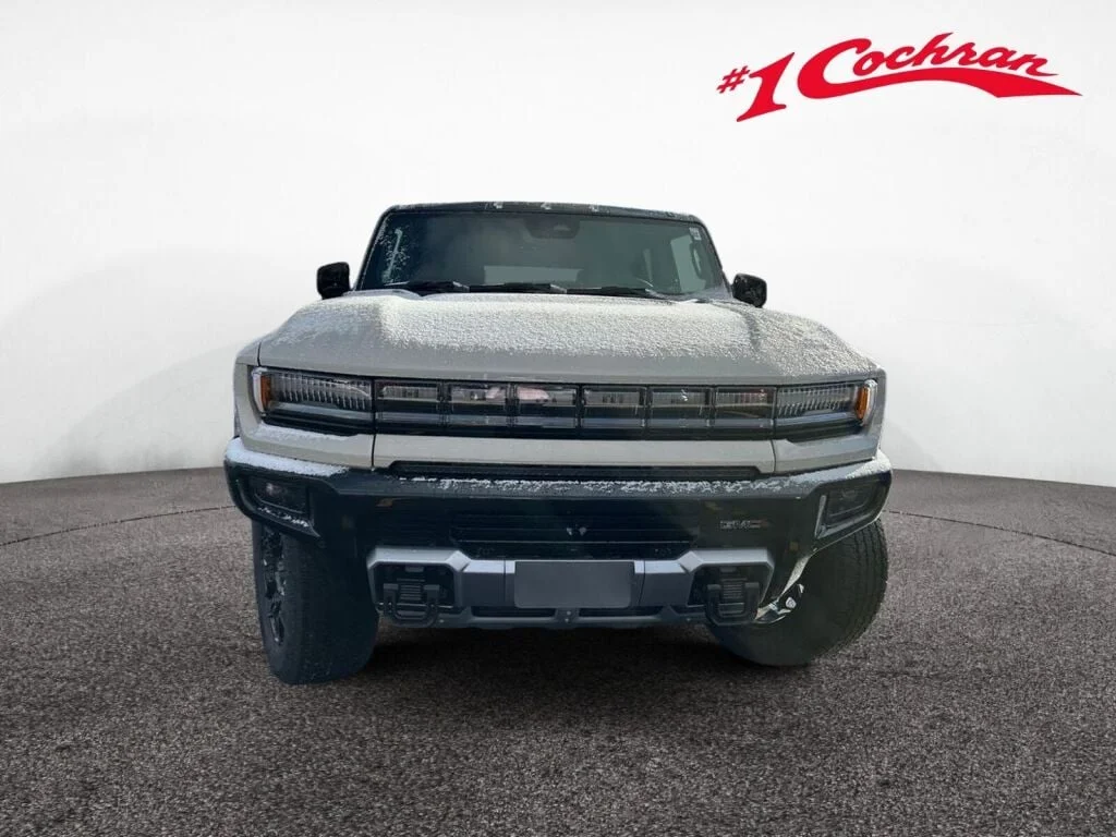 New 2026 G42/White GMC 2X image 2