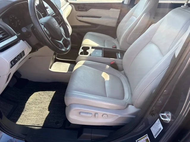 Used 2025 Silver Honda EX-L image 15
