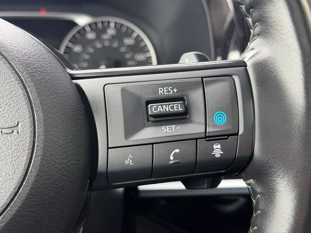 Used 2024 Red Nissan SV image 19