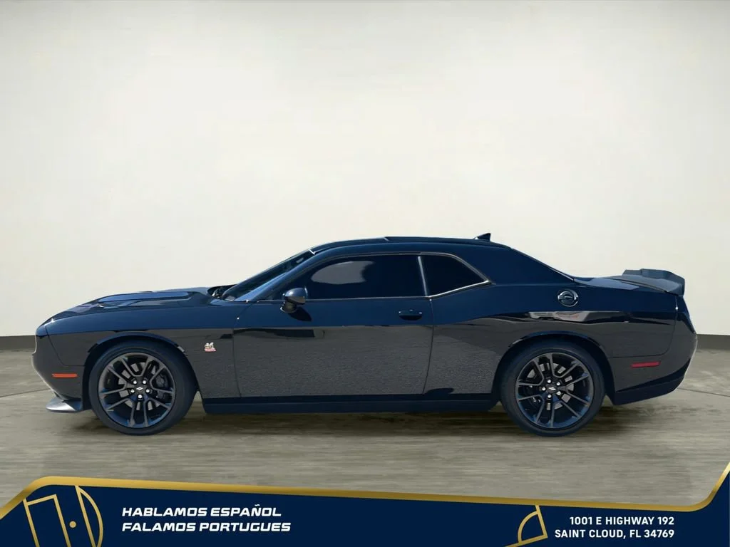 Used 2021 Black Dodge R/T Scat Pack image 4