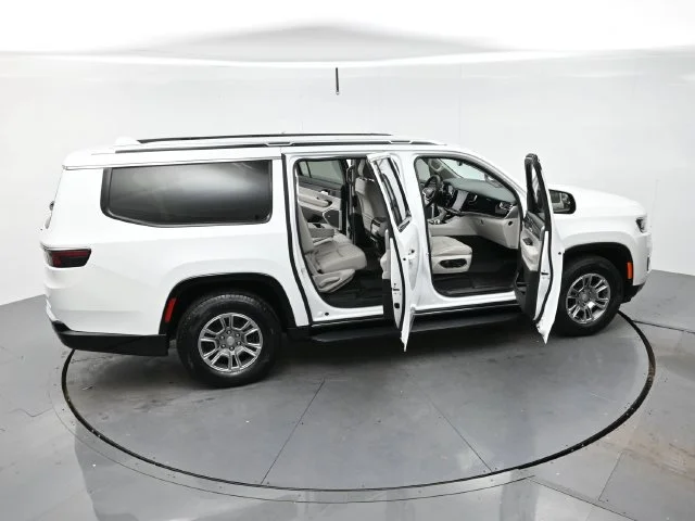 Used 2023 Bright White Clearcoat Jeep 4DR 4WD image 48