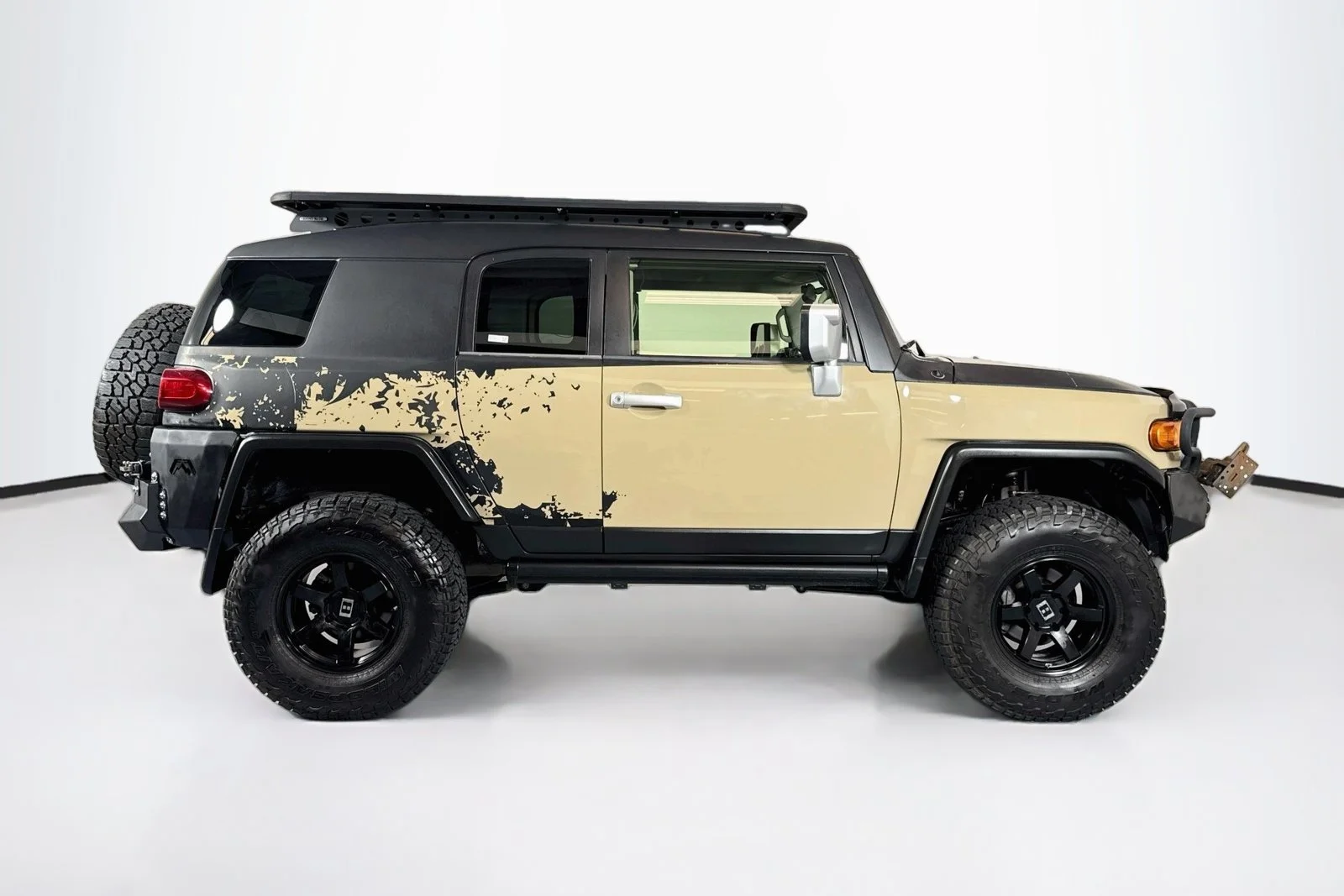 Used 2014 Quicksand Toyota  image 4