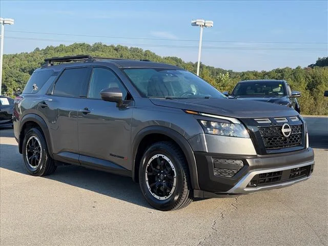 Used 2024 Gun Metallic Nissan Rock Creek image 8